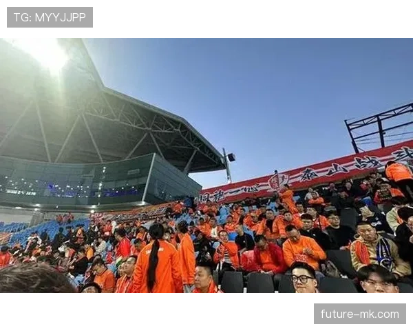 东亚区亚冠联赛名额争夺白热化，豪门球队激战正酣