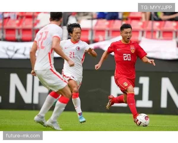 东亚杯传奇时刻：那些年感动我们的赛场瞬间