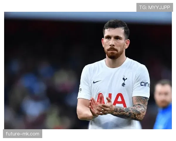 霍伊别尔表现稳健,技术驱动下的用户体验重塑足球战术思维 霍伊别尔表现稳健,技术驱动下的用户体验重塑足球战术思维