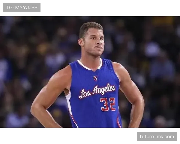 布雷克·格里芬突破篮下效率提升显著，带动球队关键时刻得分爆发